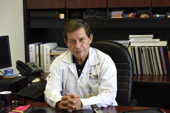 ISSET - Juan Antonio Nemer del Campo, Director del Centro de Especialidades Médicas