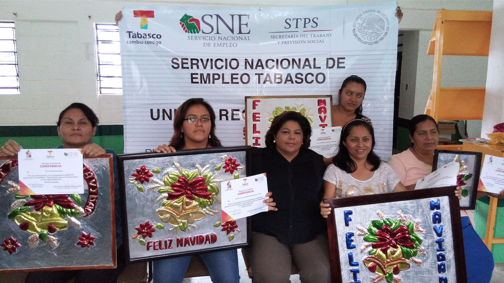 SEE clausura curso de Manualidades en Teapa