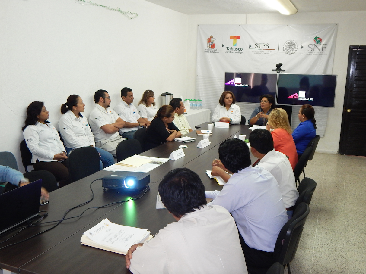Sostiene encuentro SNE Tabasco con personal de Centro, Centla y Jonuta