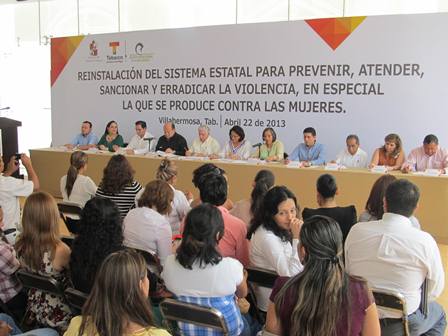 Busca Núñez combatir violencia contra las mujeres en Tabasco.