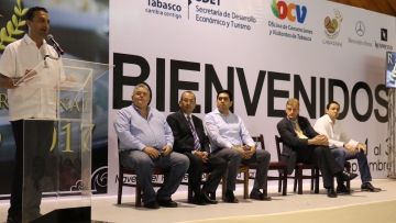 Inaugura SDET festival del pan y pasteles artesanales