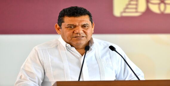  * El Gobernador Javier May Rodríguez reiteró invitación al pueblo para que siga haciendo suyo el nuevo Centro Cultural Quinta Grijalva; sólo en primer fin de semana recibió a más de 5 mil personas  Para el Gobierno del Pueblo el agua es una prioridad, no sólo porque se trata de hacer valer un derecho humano, sino porque tiene que ver con la atención más elemental de la gente, y con la salud de las personas, sostuvo el Gobernador Javier May Rodríguez, al señalar que la implementación del Censo del Agua serv