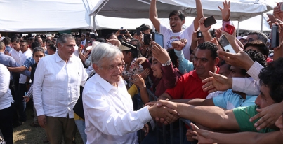 AMLO-SEMBRANDO VIDA