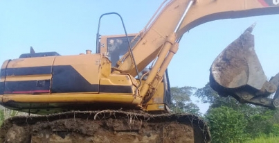 Recupera la SSPC en conjunto con la SEDENA, SEMAR, Policía Federal y FGE una retro-excavadora.