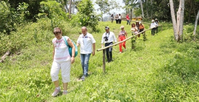 TURISTAS