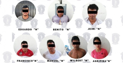 Policías de Cárdenas aseguraron a siete personas con armas, vehículos y droga.