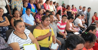 MUJERES