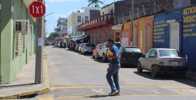 cortesía