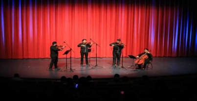 * La agrupación musical con nombre nipón, hizo que el público pasara de los suspiros a la exaltación con canciones muy conocidas