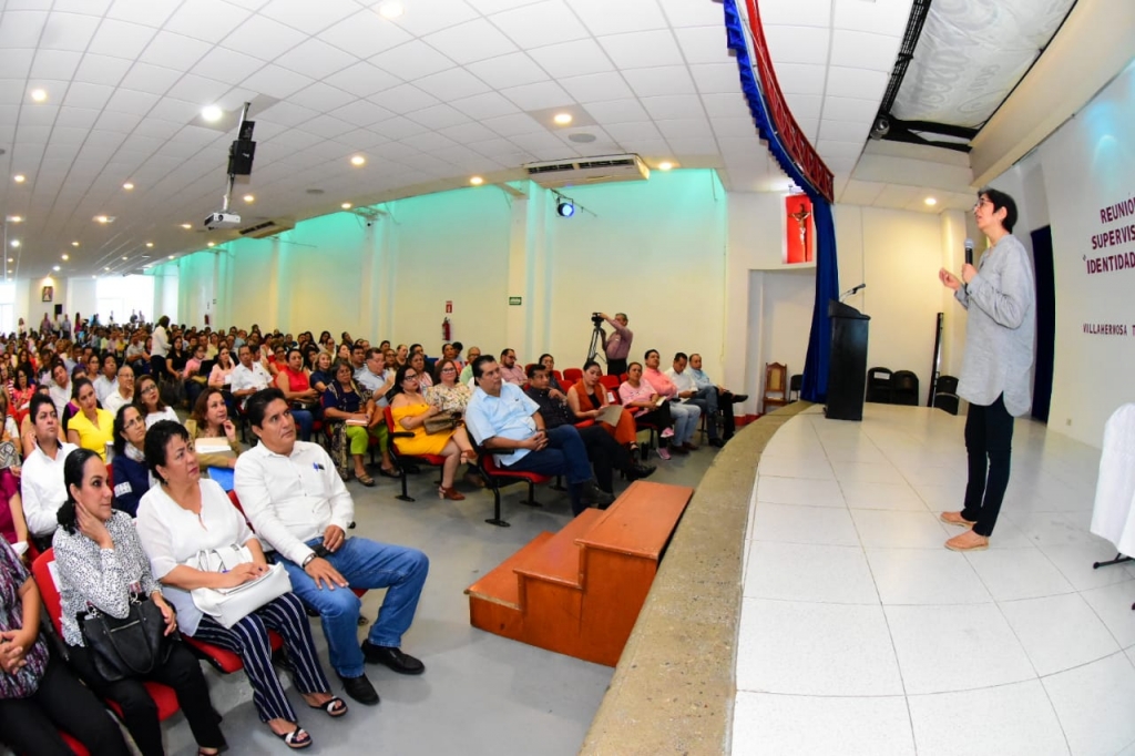 Reunión con supervisores y Jefes sector (2).jpeg