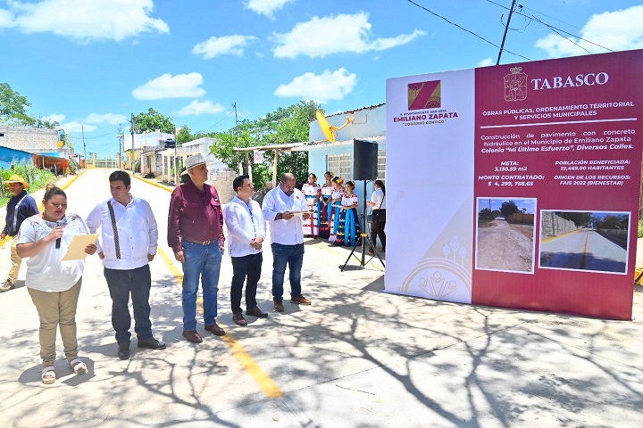 02-Inauguración de calles en colonia El Último Esfuerzo (2).jpeg
