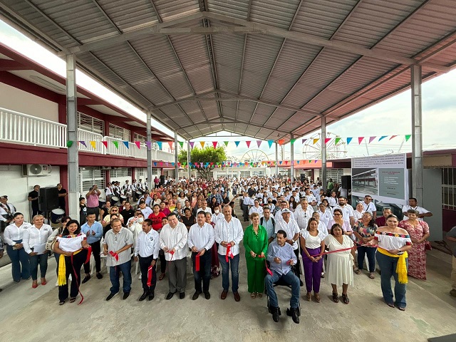 3.- Inauguración construcción de 2 edificios  que albergan 7 aulas en Escuela Secundaria Marcelino García Junco (7).jpg
