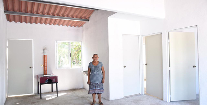 FOTO AALH ENTREGA DE VIVIENDA (8).jpeg