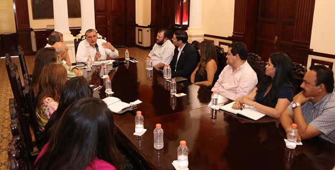 FOTO AALH REUNÓN  (13).jpeg
