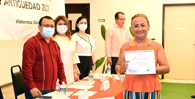 FOTO BOLETÍN 2011 (2).jpeg