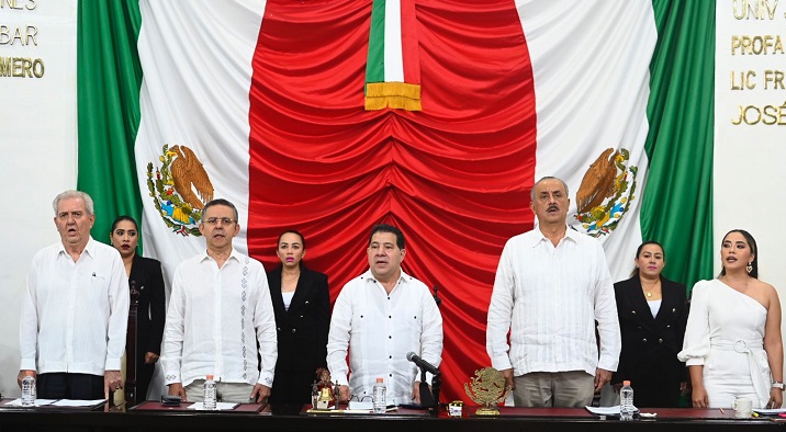 FOTO EJECUTIVO INFORME DE GOBIERNO  (20).jpeg