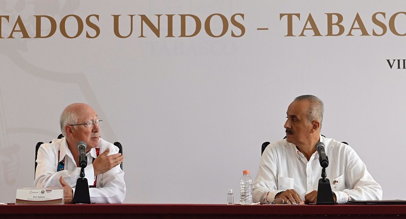 FOTO GOBERNADOR Y EMBAJADOR DE ESTADOS UNIDOS  (47).jpeg