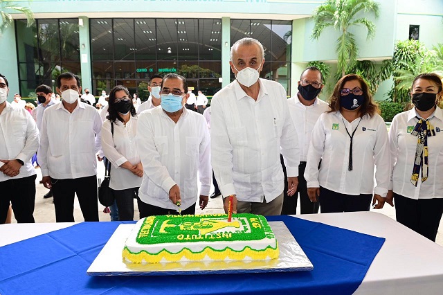 FOTO GOBERNADOR-SETAB (2).jpeg