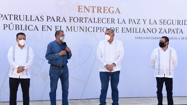 FOTOS EMILIANO  ZAPATA-ENTREGA DE PATRULLAS (1).jpeg