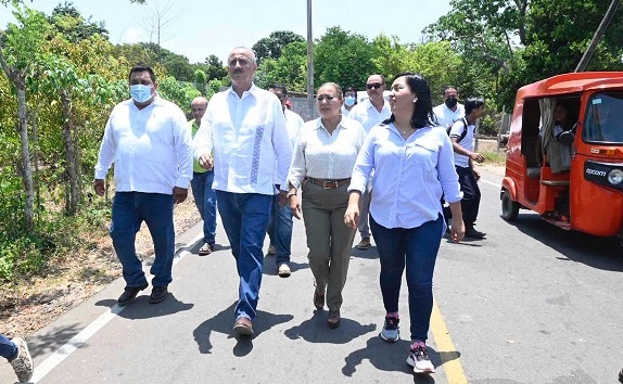 INAUGURACIÓN CON CONCRETO HIDRAULICO RANCHERÍA EL LIMÓN  (14).jpeg