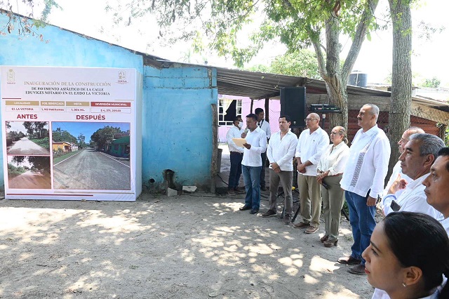 Inauguración  pavimentación asfáltica de la calle Eduviges (5).jpeg
